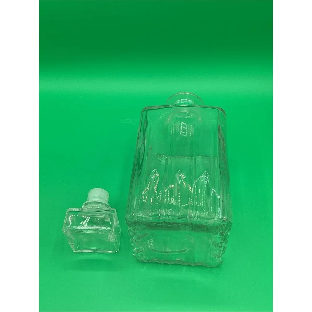 Glass Decanter Bottle Stopper Medium Made in Italy Bar Ware Decorative Container